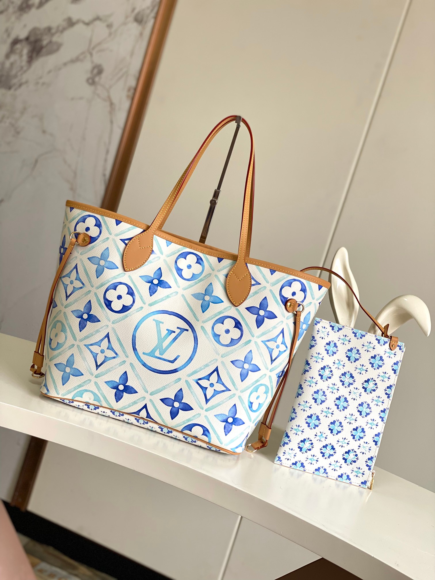 Louis Vuitton Shopping Bags